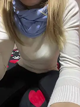 SexyMamiVee online show from 01-14-26, 12:00