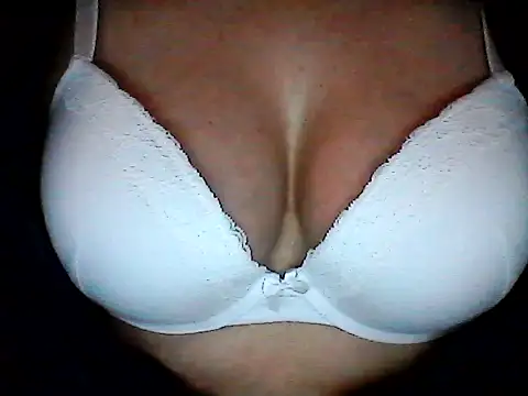 Snapshot of sexymilena9 chatting on 01-14-26, 10:36 sexymilena9 online show from 01-14-26, 10:36