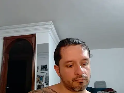 gonzzohunterr online show from 07-25-26, 01:58