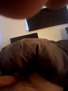 bittengirls online show from 12-22-25, 09:28