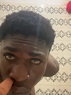 Pat122356 online show from 12-22-25, 01:30