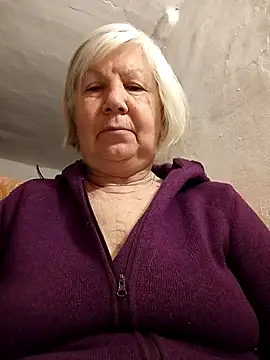 KlaudiaDarling online show from 02-08-26, 01:09