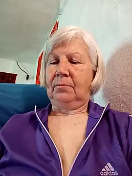 KlaudiaDarling online show from 04-08-26, 10:04