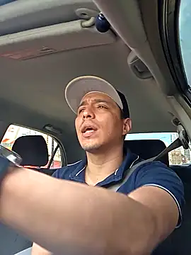 HoofedCylinder online show from 04-17-26, 07:28