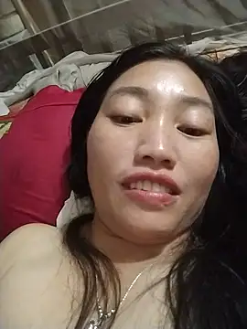 Lovephay8x online show from 07-18-26, 12:04