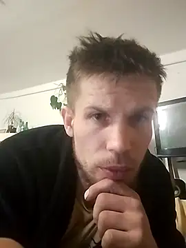 Snapshot of Bosik23 chatting on 03-20-26, 03:55 Bosik23 online show from 03-20-26, 03:55