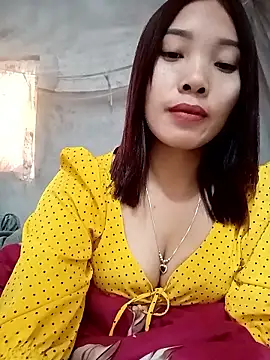 Snapshot of yeutinh00 chatting on 01-09-26, 08:17 yeutinh00 online show from 01-09-26, 08:17