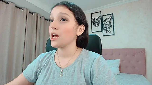 littlemolly walcott online show from 05-06-26, 01:03