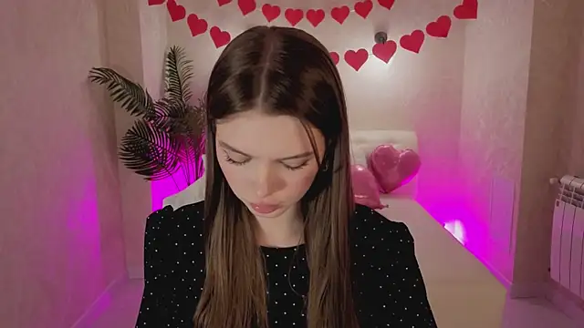 Snapshot of Ellya_me chatting on 02-13-26, 04:03 Ellya me online show from 02-13-26, 04:03