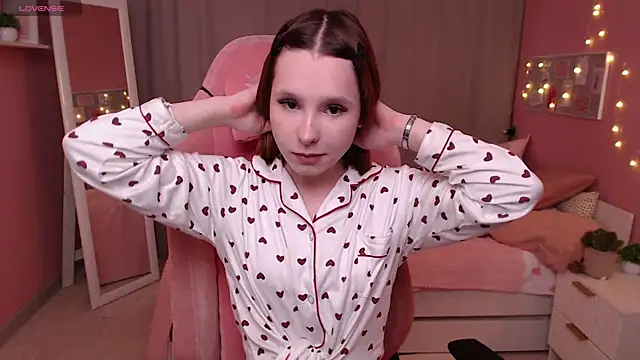 Haya Harareet online show from 02-14-26, 07:38