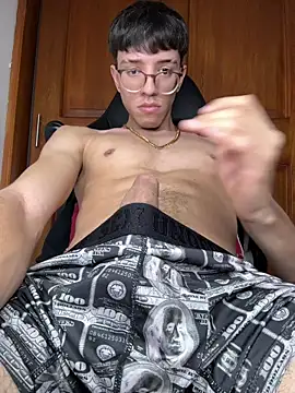 ArthurDavies  online show from 02-23-26, 08:33