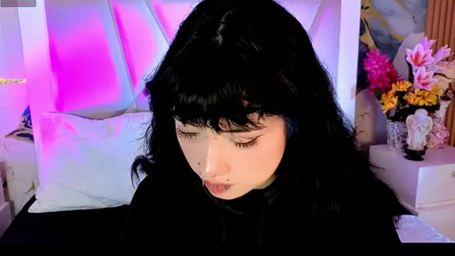 Sienna Desiree online show from 04-20-26, 12:41