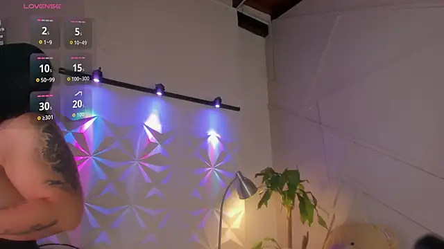 Snapshot of GabiSaenz_ chatting on 05-16-26, 11:20 GabiSaenz online show from 05-16-26, 11:20