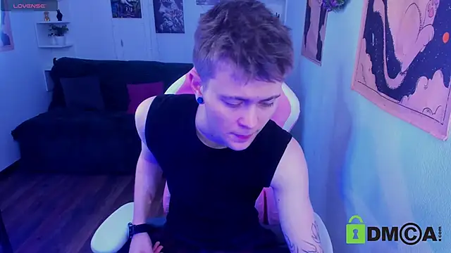 Snapshot of Tomas_Norton chatting on 01-08-26, 05:21 Tomas Norton online show from 01-08-26, 05:21