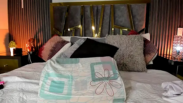 Chloe Connor online show from 04-05-26, 03:20