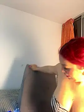 Snapshot of Talia_Foxx chatting on 01-11-26, 12:37 Talia Foxx online show from 01-11-26, 12:37