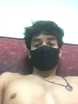 karan72819 online show from 03-06-26, 06:21