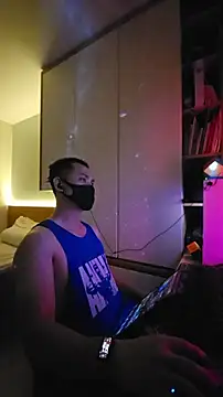 OnlyHand9x online show from 04-12-26, 06:24