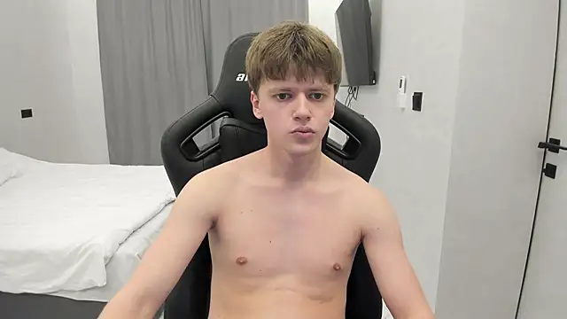 bonekoambalabu online show from 04-18-26, 07:58