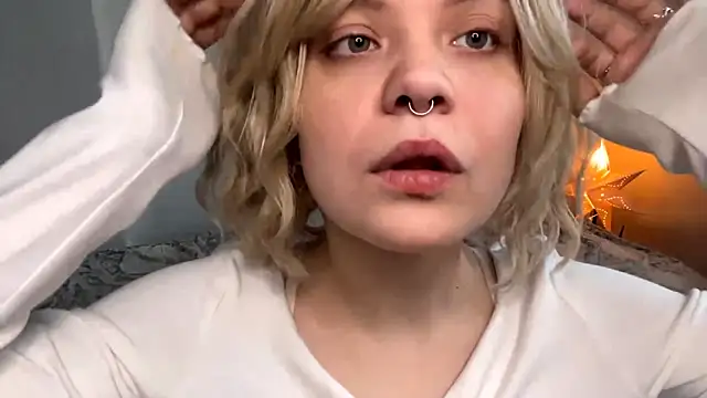 Snapshot of MelliSifuentes chatting on 01-07-26, 09:12 MelliSifuentes online show from 01-07-26, 09:12