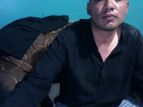 latinomoreno95 online show from 05-16-26, 12:29