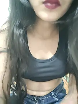 Snapshot of sexy_jasma chatting on 02-17-26, 03:47 sexy jasma online show from 02-17-26, 03:47