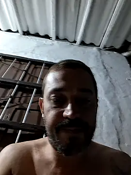 Snapshot of Johnnyhotlatmale chatting on 01-07-26, 01:30 Johnnyhotlatmale online show from 01-07-26, 01:30