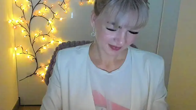 Madonna Fire online show from 02-28-26, 01:01