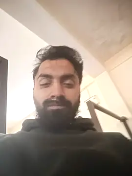 Snapshot of Rishika_98 chatting on 02-19-26, 06:31 Rishika 98 online show from 02-19-26, 06:31