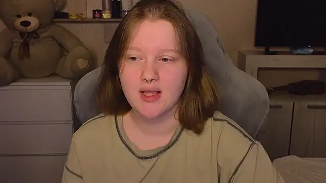 Ol1via online show from 03-27-26, 01:55