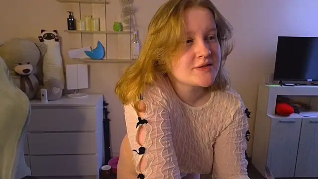 Ol1via online show from 04-23-26, 03:19