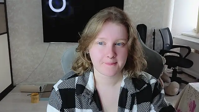 Ol1via online show from 06-18-26, 03:07