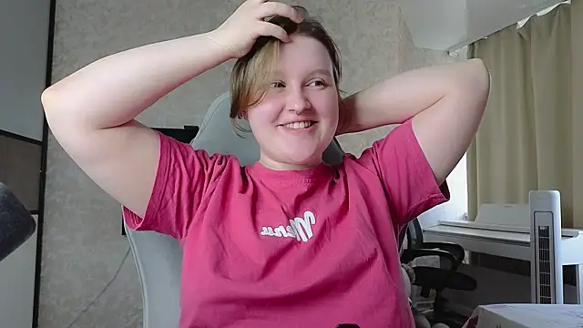 Ol1via online show from 06-18-26, 02:10