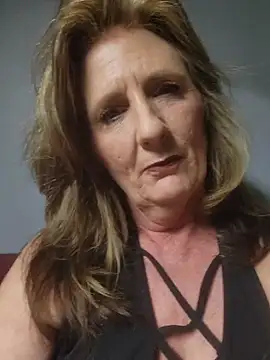 HotAzMilf online show from 02-14-26, 09:39