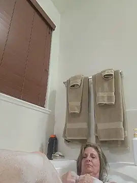 HotAzMilf online show from 03-20-26, 09:58