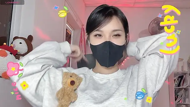 Snapshot of Tieu-May chatting on 05-27-26, 07:16 Tieu-May online show from 05-27-26, 07:16