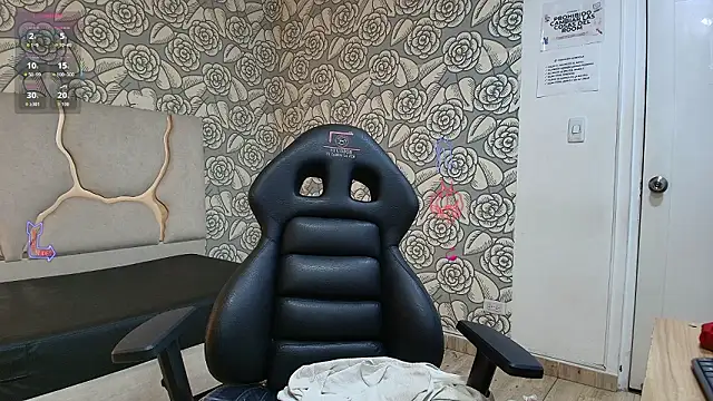 Snapshot of LUAR_TAY chatting on 01-18-26, 11:58 LUAR TAY online show from 01-18-26, 11:58