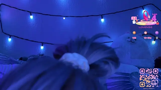 Snapshot of stillsweety chatting on 03-26-26, 12:17 stillsweety online show from 03-26-26, 12:17