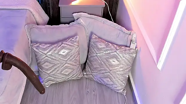 Ariablakee online show from 01-12-26, 08:03