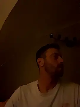 Snapshot of SwAnCHo chatting on 01-12-26, 12:49 SwAnCHo online show from 01-12-26, 12:49