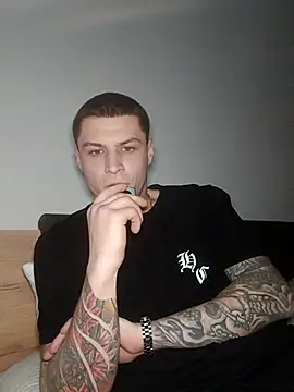 Snapshot of bulochnik chatting on 01-06-26, 11:18 bulochnik online show from 01-06-26, 11:18