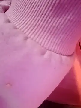 Snapshot of Sexy_sara09 chatting on 01-07-26, 04:26 Sexy sara09 online show from 01-07-26, 04:26