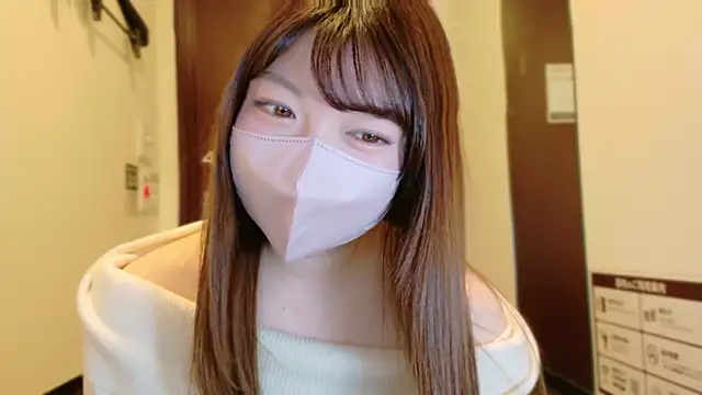 Snapshot of __Yui_ chatting on 01-12-26, 02:39 Yui online show from 01-12-26, 02:39