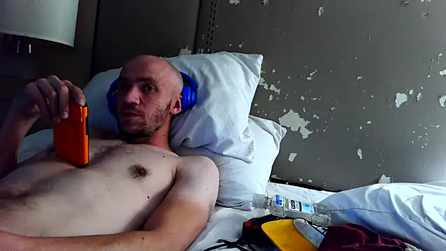 cloudyplay661 online show from 04-14-26, 01:44