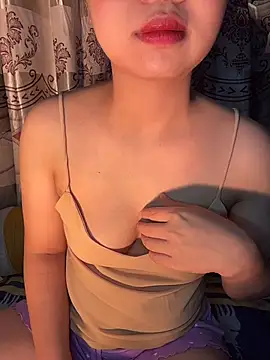 Snapshot of Bong_lovelyy chatting on 01-10-26, 12:56 Bong lovelyy online show from 01-10-26, 12:56