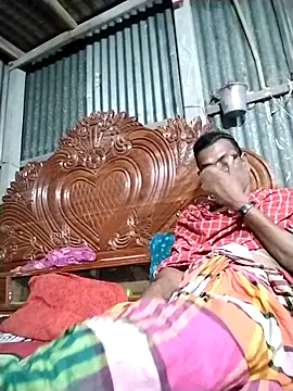 Hot-headed online show from 04-08-26, 05:24