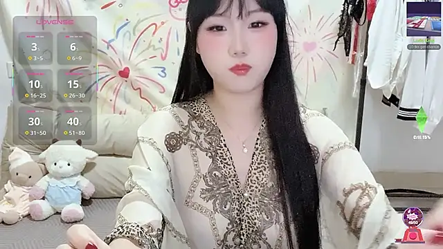 xiaoguai99 online show from 05-12-26, 01:08