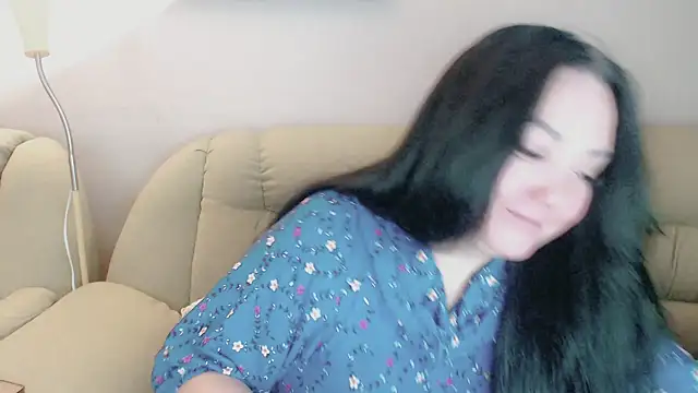 infinity loveliness online show from 10-13-25, 05:18