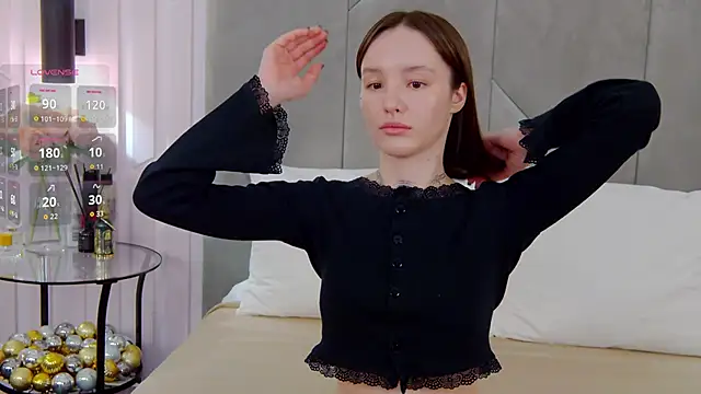 Snapshot of SouthLily chatting on 01-11-26, 01:32 SouthLily online show from 01-11-26, 01:32