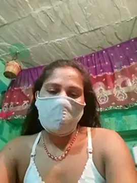 Snapshot of Rachna9090 chatting on 02-06-26, 04:10 Rachna9090 online show from 02-06-26, 04:10